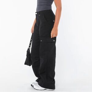 Princess Polly FALLOUT MID RISE CARGO PANTS BLACK